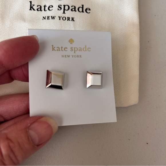 BRAND NEW Kate Spade Big Dipper Stud earrings in silver - Picture 5 of 6